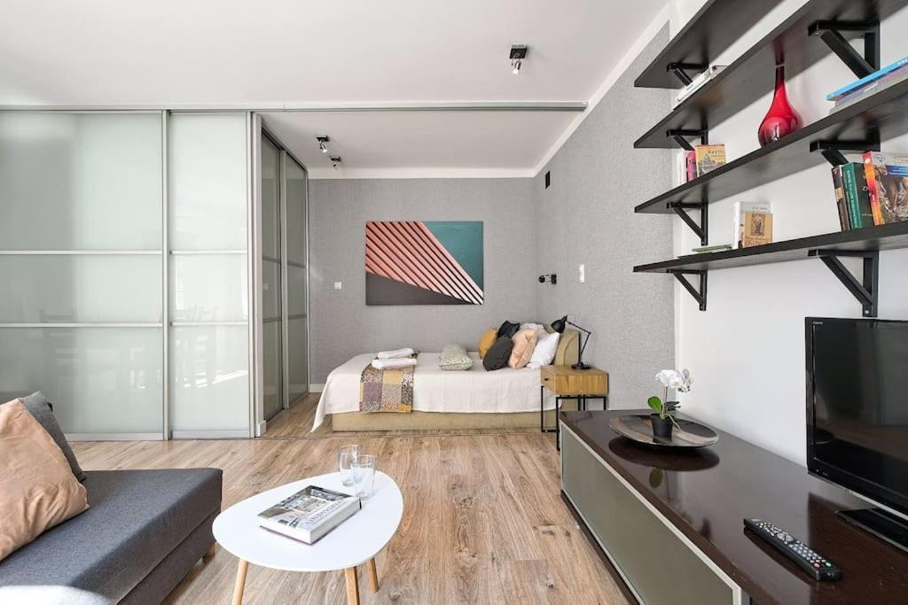Urbannestgroup - Old Town - Stare - Freta 50 Апартаменти