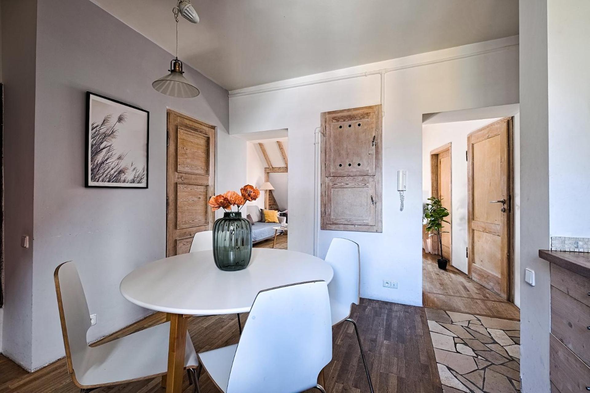 Urbannestgroup - Old Town - Stare - Freta 50 Апартаменти *